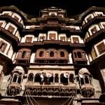 Rajwada-ford-indore-IndoreHD