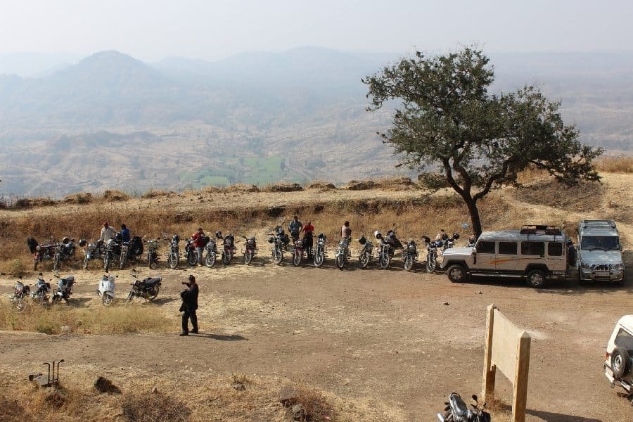 ibc-ride-to-asirgarh-fort-indore-indorehd