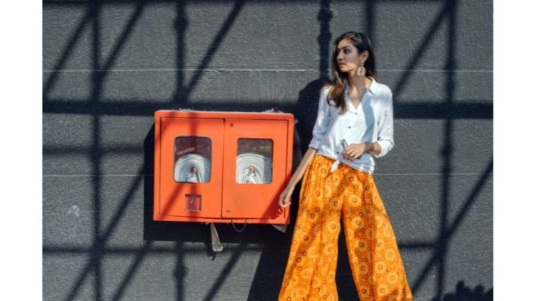 5 fabrics to keep you cool till Monsoons arrive!