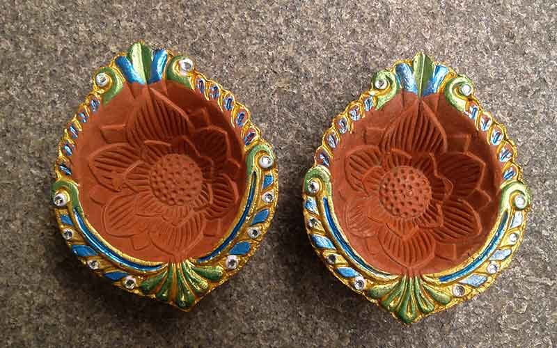 Hand-Painted-Diyas-indore-HD-Diwali