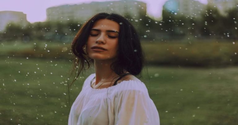 Simple Yet Effective Hair & Face Masks For The Monsoons
