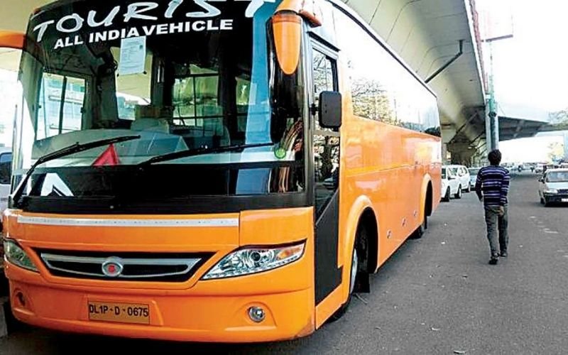 20 passenger in first trip from delhi to london 