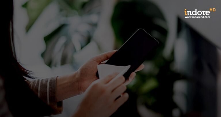 Coronavirus Can Remain Active on Phones & Notes for 28 Days! How to Ensure Safety & Vaccine Updates