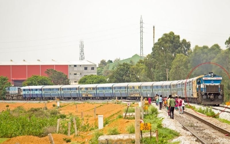 indian railway push and pull 