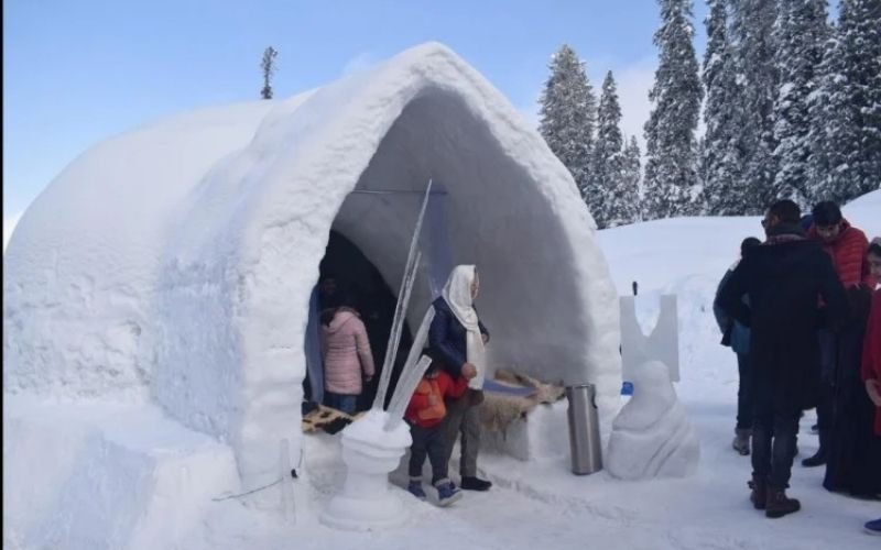 gulmarg igloo cafe